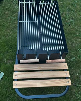 Griglia a carbone con copertura + set attrezzi BBQ