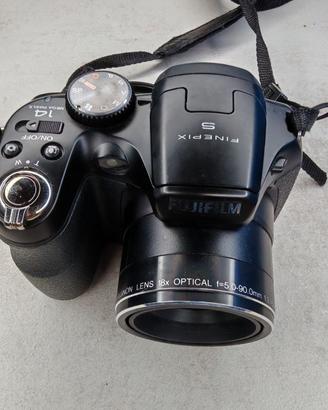 Fujifilm Finepix S2980 Fotocamera Digitale 14MP 