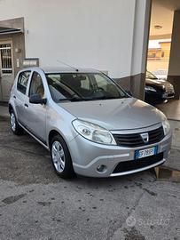Dacia Sandero 1.4 GPL Lauréate