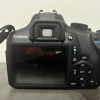Canon 1300 EOSD come nuova + borsa