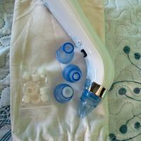 Dispositivo per pulizia del viso