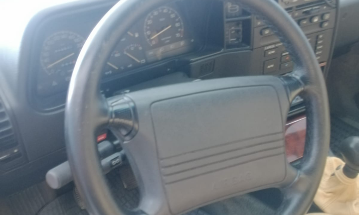 Lancia Thema 3000V/6