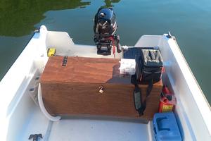 Barca metri 4,5 con motore 