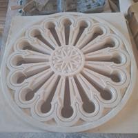 Rosone in pietra leccese