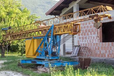 Gru per sollevamento