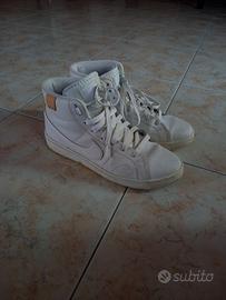 Scarpe Nike stivaletto