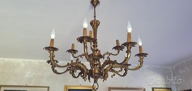 Lampadario in ottone antico 12 bracci