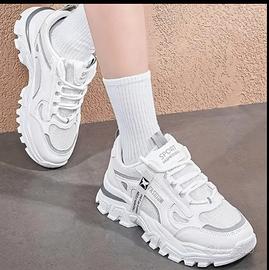 Sneakers Donna Bianche – Sportive e Casual