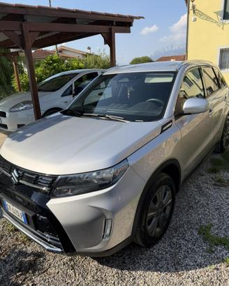 Suzuki Vitara 1.4 hybrid 2wd