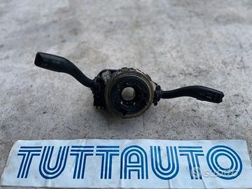 Devio luci Audi A4 station wagon 2002 1896cc TD