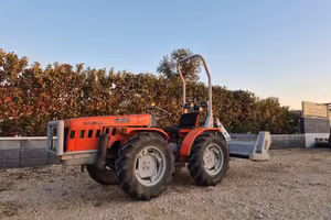 Trattore Antonio Carraro Tigre 2500 Anno 2000 Cv25
