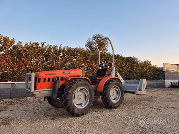 Trattore Antonio Carraro Tigre 2500 Anno 2000 Cv25