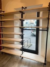 Scaffalatura per negozio