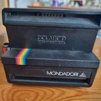 Polaroid 600 Land Camera