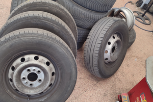 Gomme camper 215/75 r16 pirelli