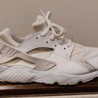 scarpe Nike air Huarache bianca n.35