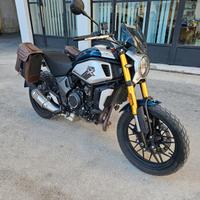 Cf Moto 700CL-X