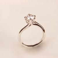 Solitario in oro 18 Kt xon diamante Ct 0,45