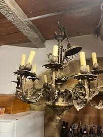 Lampadario antico in ottone