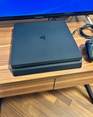 Playstation 4 Slim