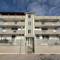 Appartamento mansardato in condominio con box