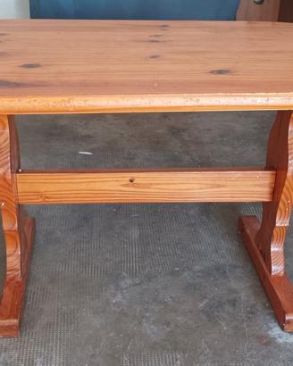 tavolo ovale in legno