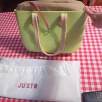 borsa nuova mai usata. 