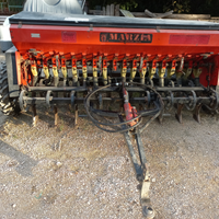 Seminatrice marzia ripassa e semina