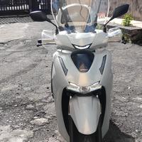 Honda sh 350