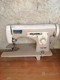 macchina da cucire Necchi