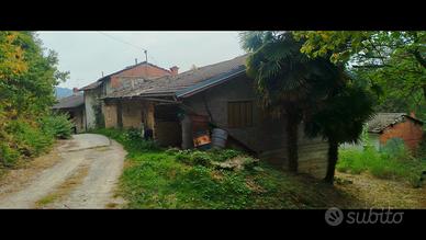 RUSTICO con TERRENO 