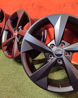 Cerchi Audi A3 S3 Originali 8Jx18 ET46 5x112