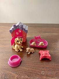 Cagnolini Barbie con cuccia 