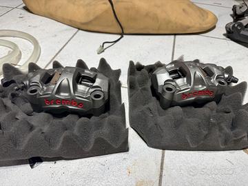 Pinze Brembo M50 Ducati (int. 100mm) Monoblocco