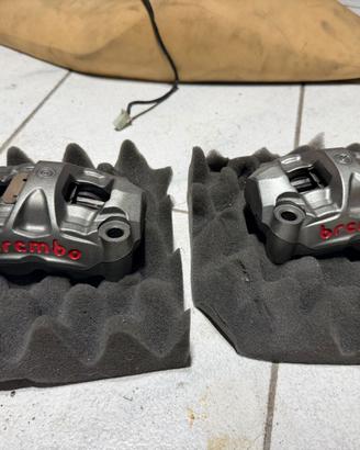 Pinze Brembo M50 Ducati (int. 100mm) Monoblocco