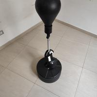 Punching ball von base zavorrabile nero. Domyos