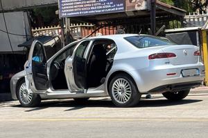 Alfa Romeo 159