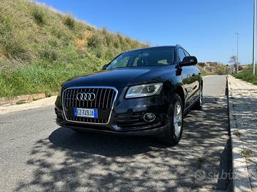 Audi Q5 business 2000 190 cv 2015