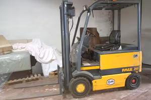 Carrello elevatore om fase 20