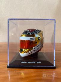 Casco Pascal Wehrlein F1 2017 1:5 Spark