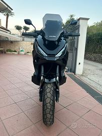 Xadv 750