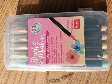 Legami brush markers