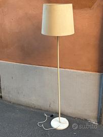 Lampada da terra
