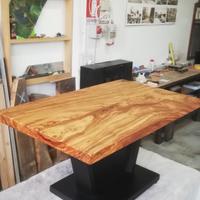 TAVOLO DA SALOTTO IN  ULIVO