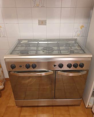Cucina libera installazione