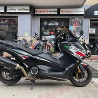 YAMAHA T Max 530