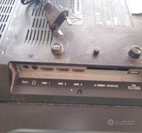 Tv 32'' led schermo piatto in garanzia