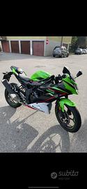 kawasaki ninja z125