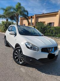 Nissan qashiqai 4x4 N-Tec cilindrata 2000 diesel 1