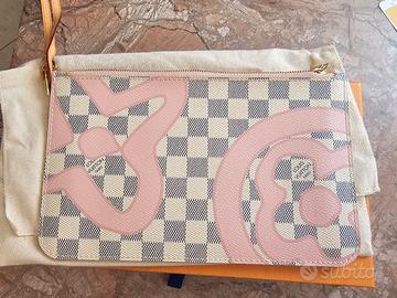 pochette Louis Vuitton